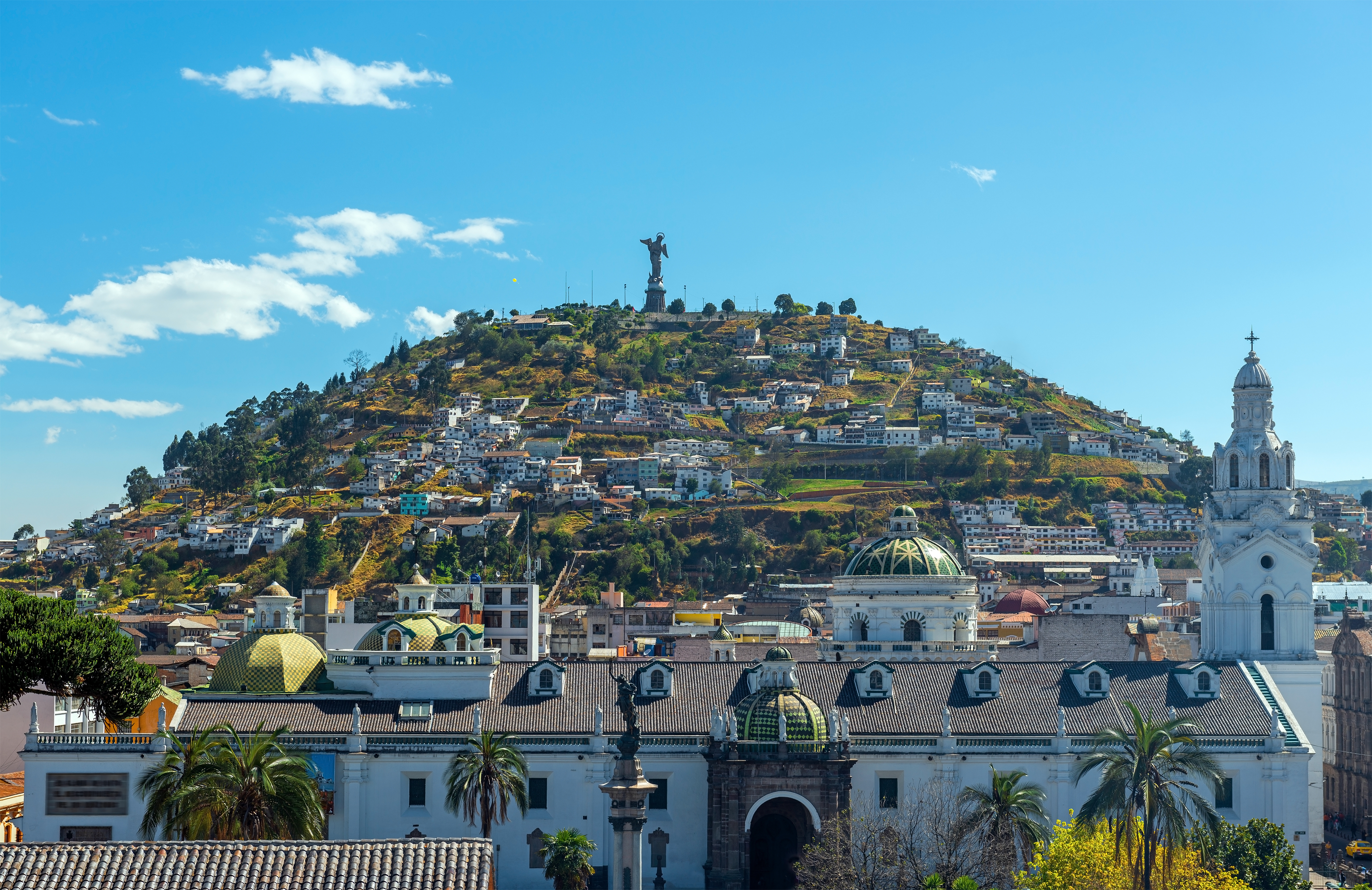 Quito: Una ciudad encantadora rodeada de volcanes